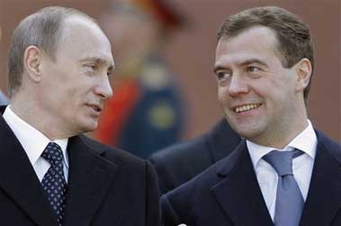 Putin và Medvedev.